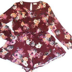 Romper MEDIUM NEW Floral long sleeve One-Piece Burgundy summer jumper